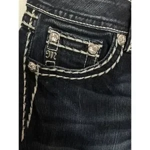Capri Jean Stretch Miss Me Taille 27 X 22 - Neuf Avec étiquettes, Poches à Rabat Embellies